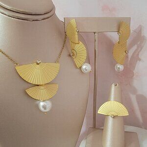Women 18K Gold Plated Stainless Steel Fan Pearl Necklace Bracelet Earrings Ring